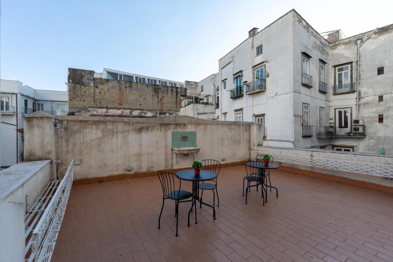 Palazzo Del Principe San Severo 3 Bedrooms & Terrace! Naples Luaran gambar