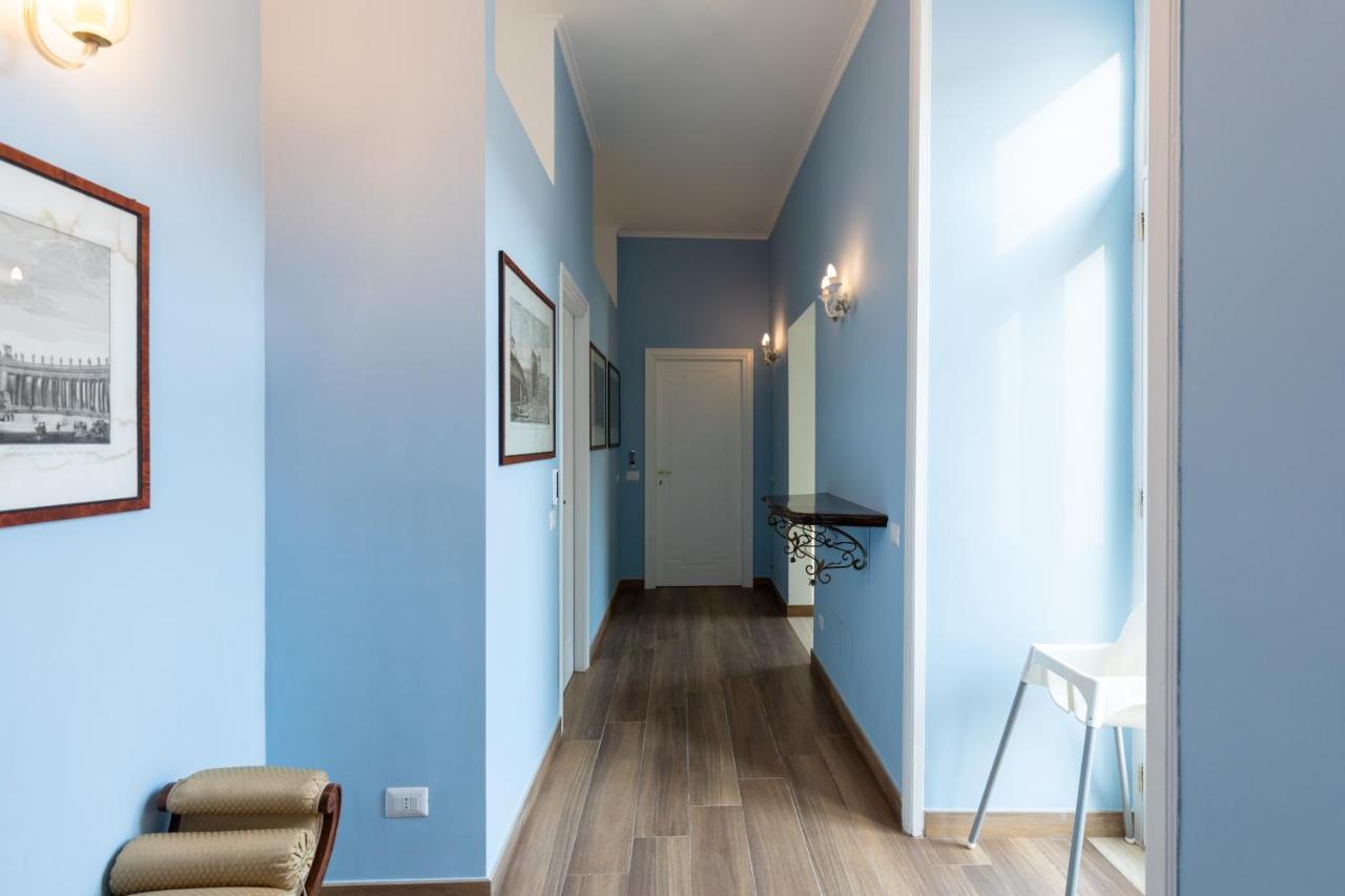 Palazzo Del Principe San Severo 3 Bedrooms & Terrace! Naples Luaran gambar
