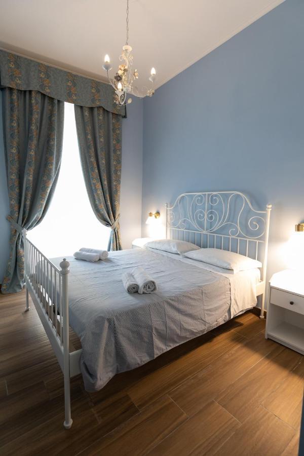 Palazzo Del Principe San Severo 3 Bedrooms & Terrace! Naples Luaran gambar