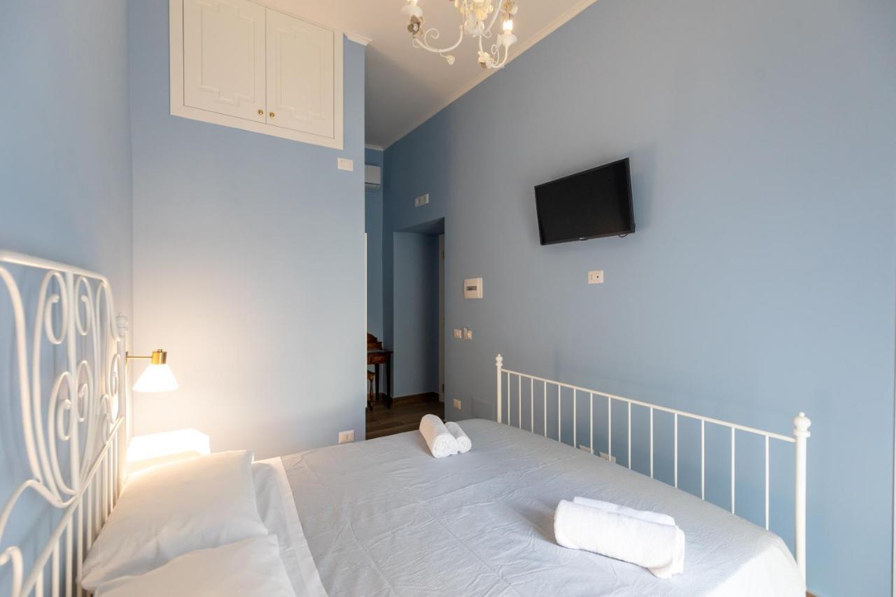 Palazzo Del Principe San Severo 3 Bedrooms & Terrace! Naples Luaran gambar