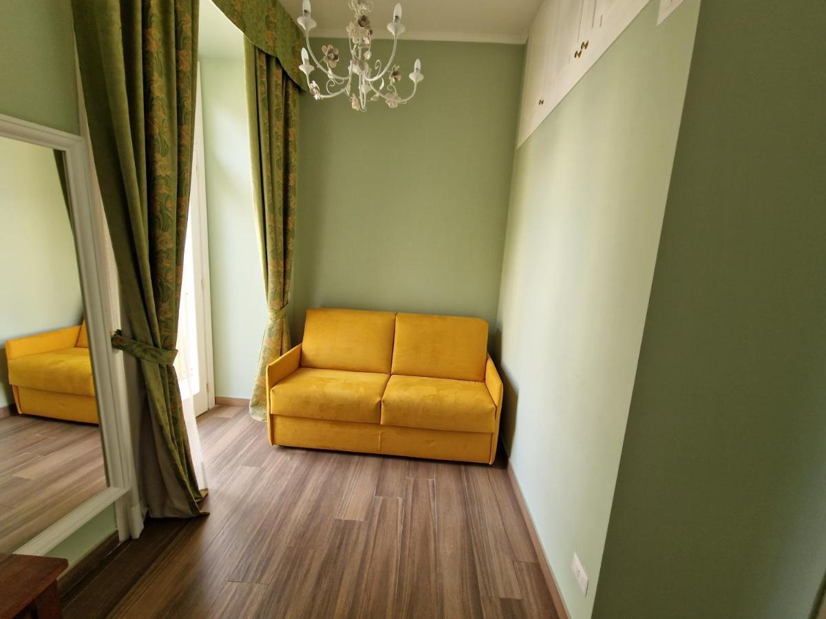 Palazzo Del Principe San Severo 3 Bedrooms & Terrace! Naples Luaran gambar